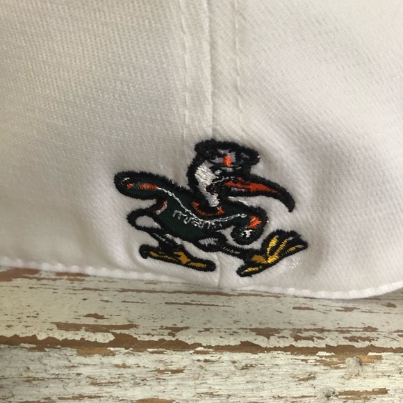 Fitted White Miami Hurricanes Hat - Picture 3 of 5